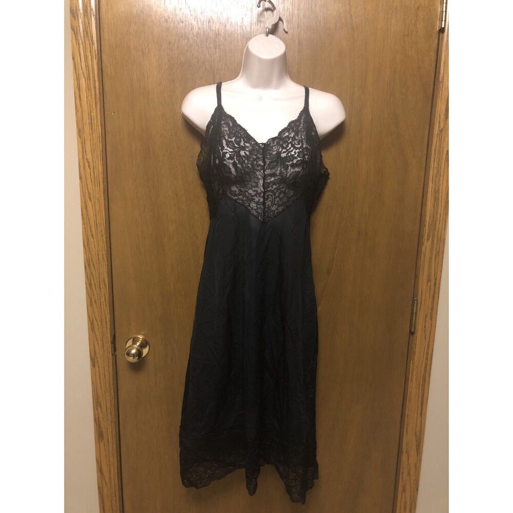 VINTAGE ARISTOCRAFT sz 36 LINGERIE FULL SLIP DRESS Whimsy Goth BLACK LACE Z22